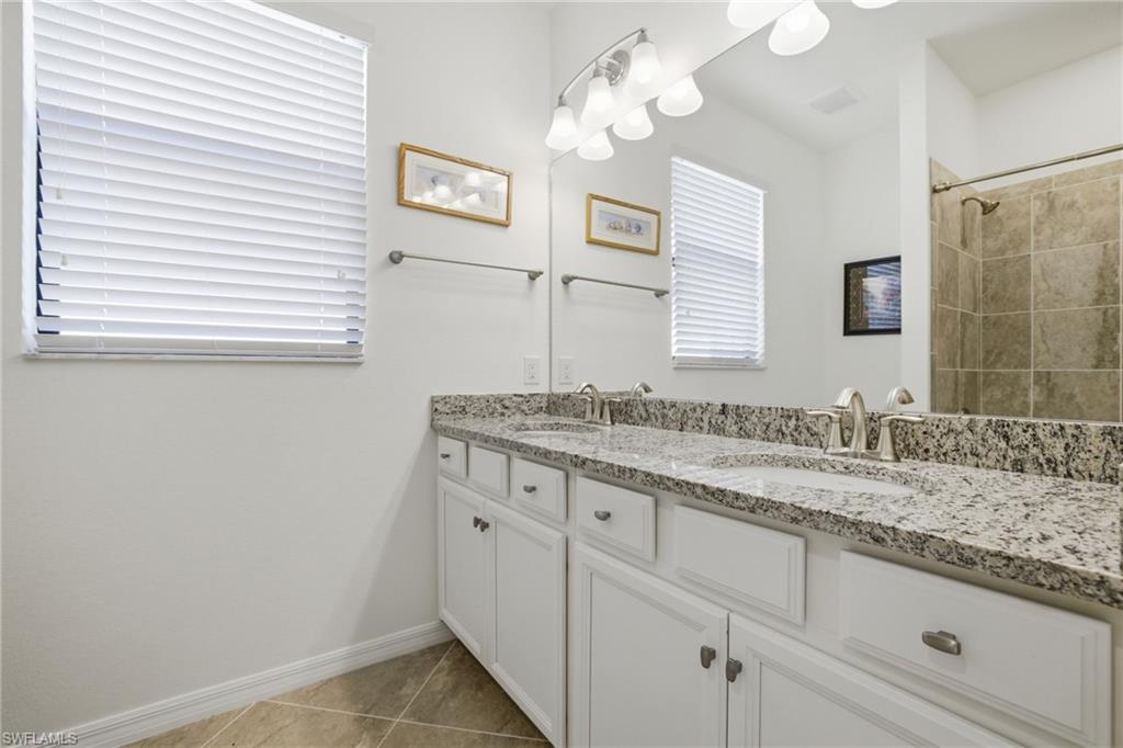 HAMPTON PARK - Residential