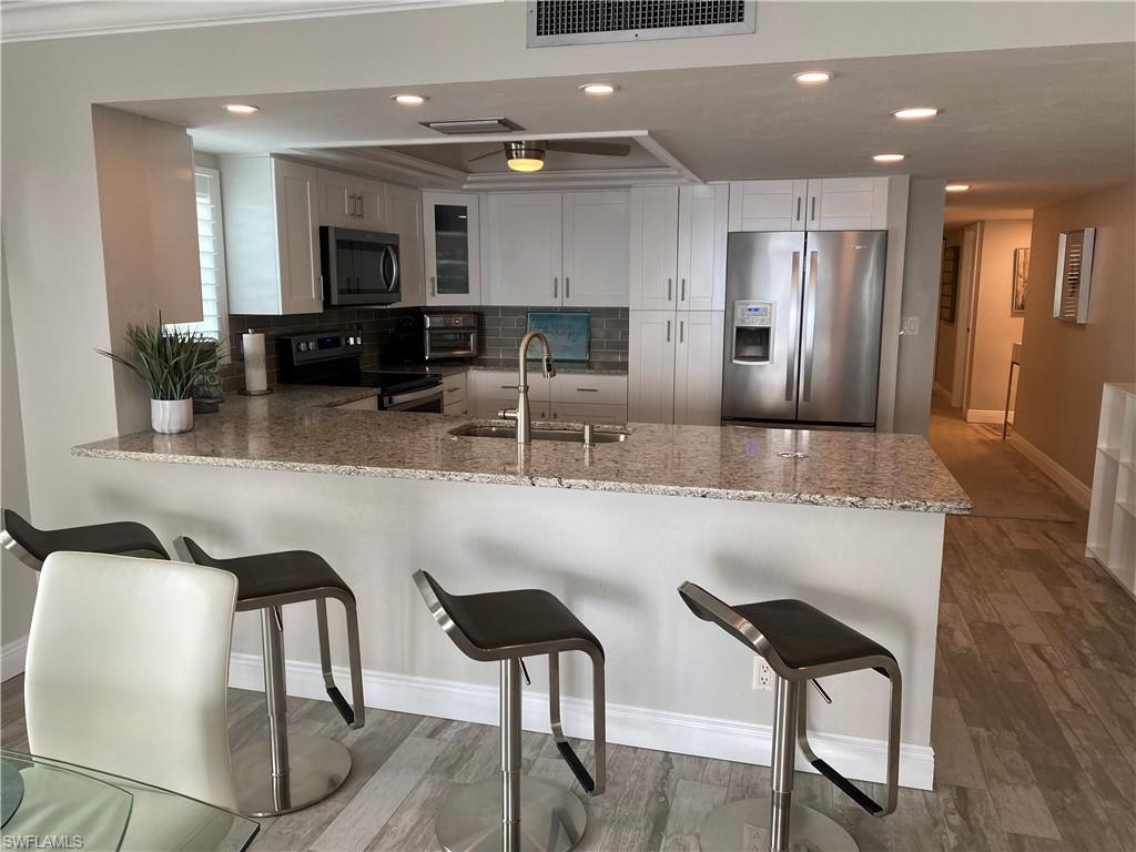 NORTH SHORE PLACE - Residential Lease