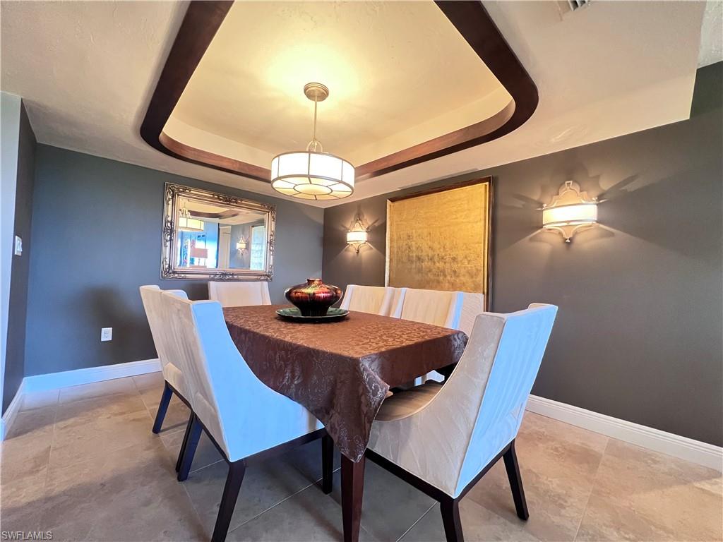 STRATFORD - Residential Lease