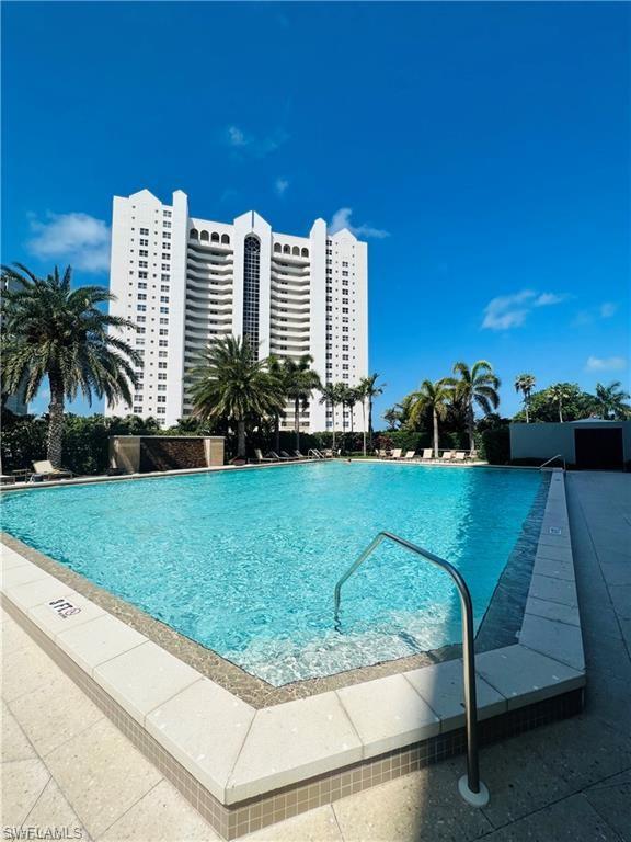 STRATFORD - Residential Lease