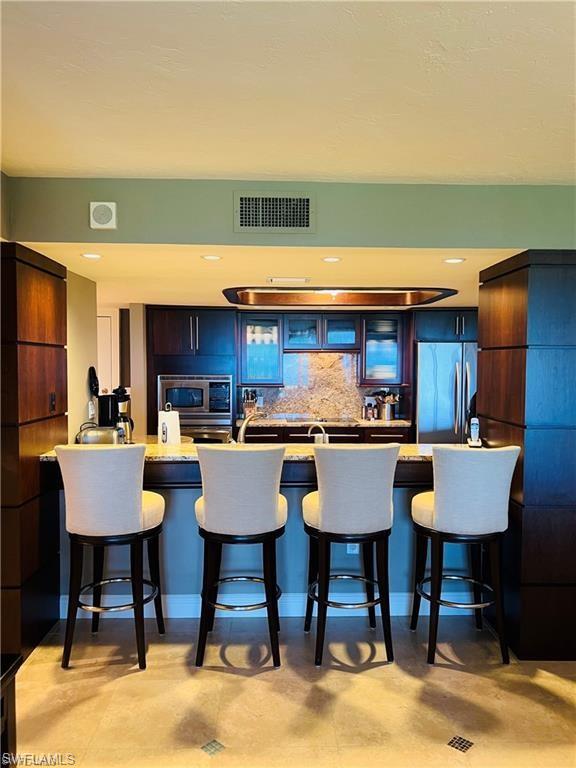 STRATFORD - Residential Lease