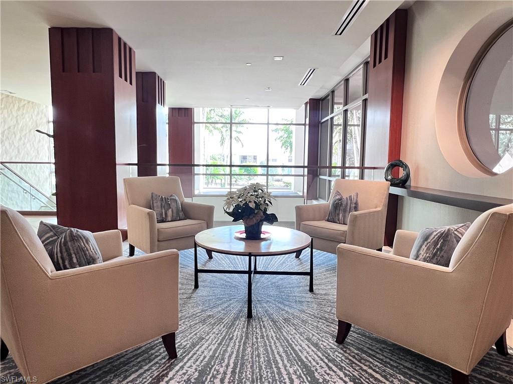 STRATFORD - Residential Lease