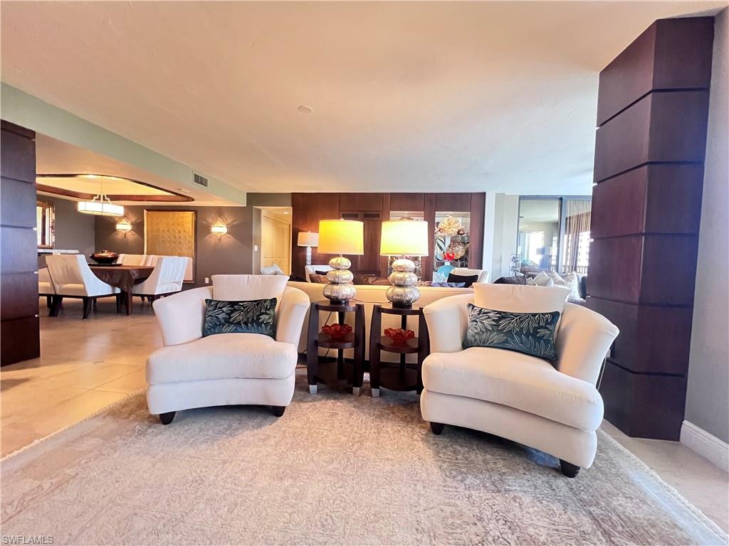 STRATFORD - Residential Lease