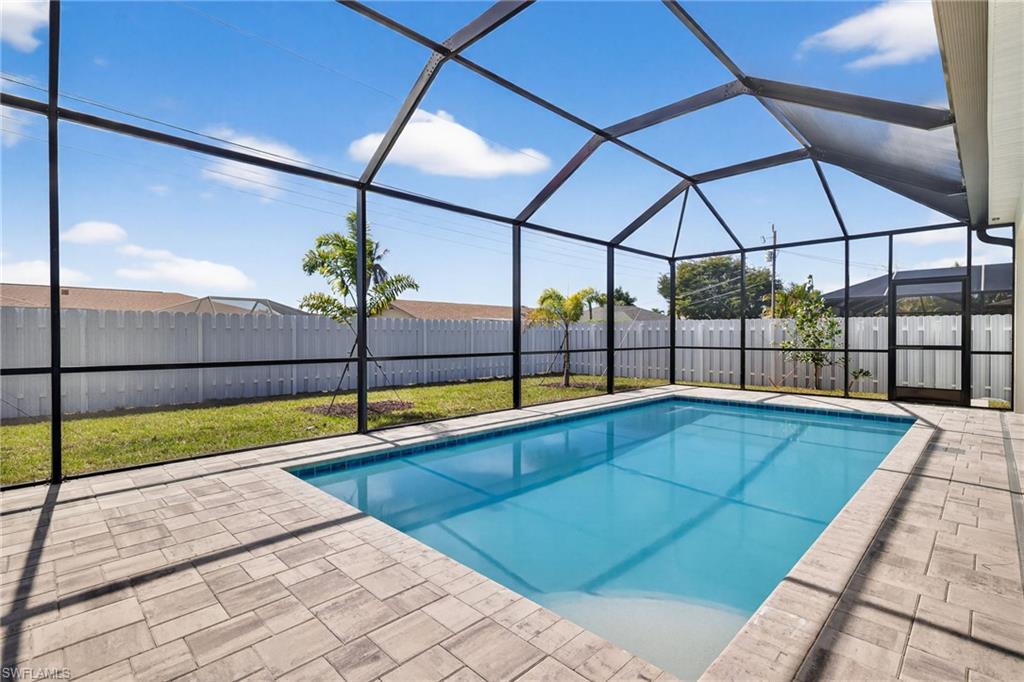 CAPE CORAL - Residential