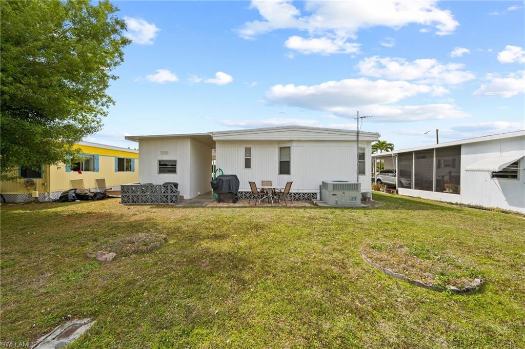 LAZY DAYS MOBILE VILLAGE - Residential