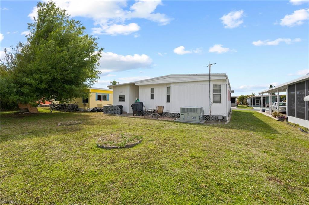 LAZY DAYS MOBILE VILLAGE - Residential