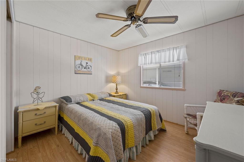 LAZY DAYS MOBILE VILLAGE - Residential