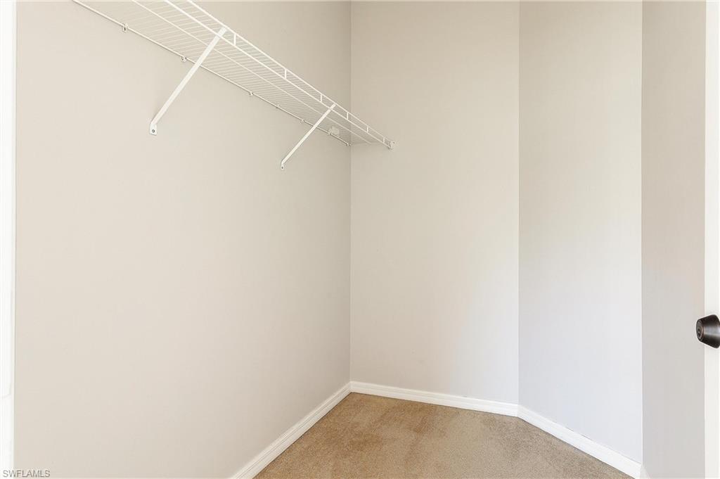 BAY WOODS - Residential