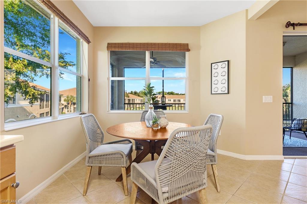 BAY WOODS - Residential