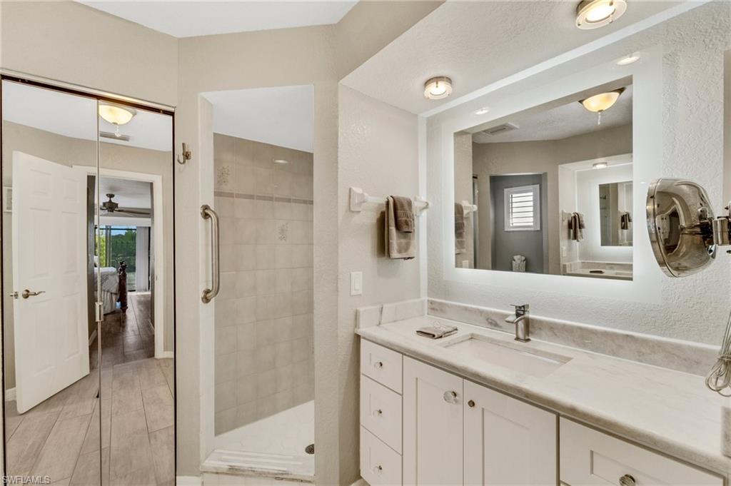 SOUTH GULF COVE - Residential