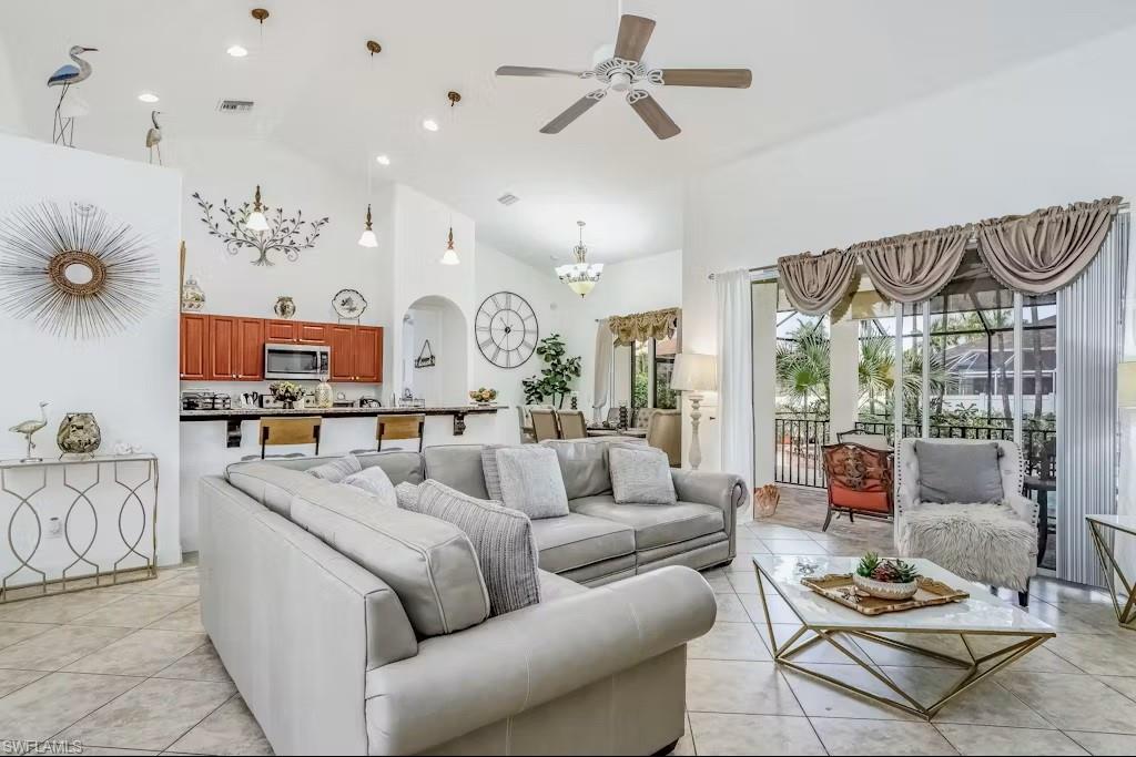 CAPE CORAL - Residential Lease