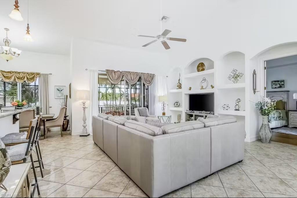 CAPE CORAL - Residential Lease