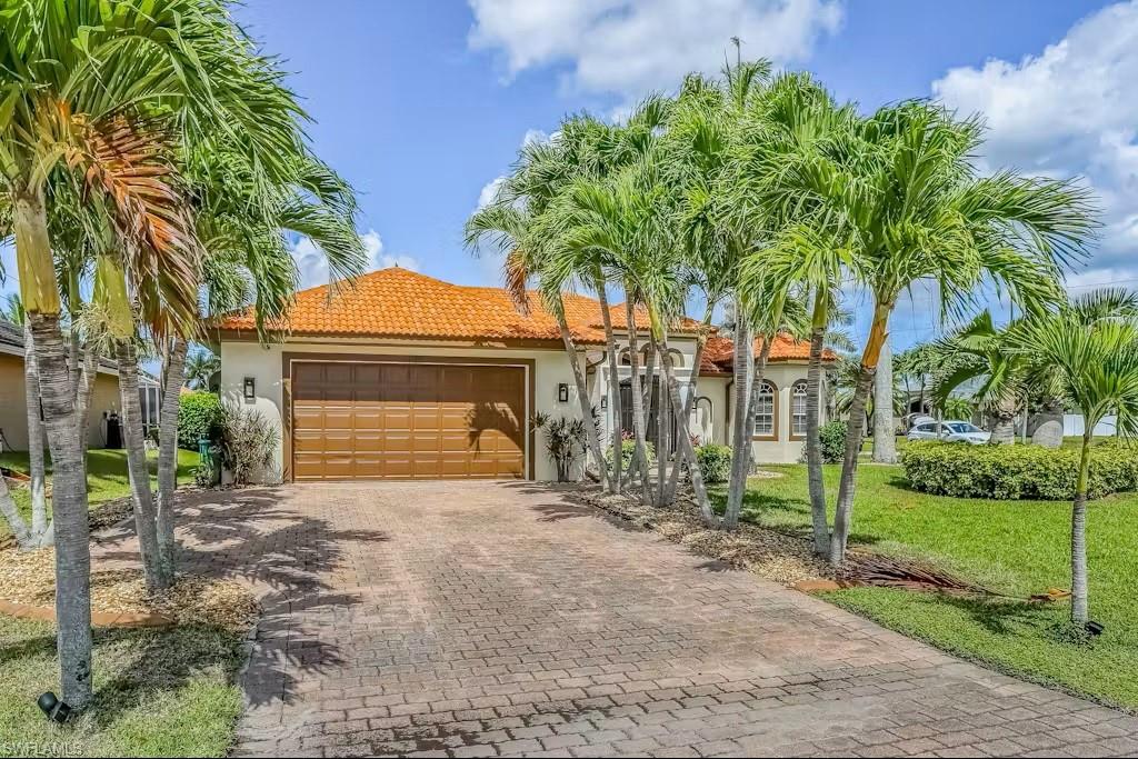 CAPE CORAL - Residential Lease