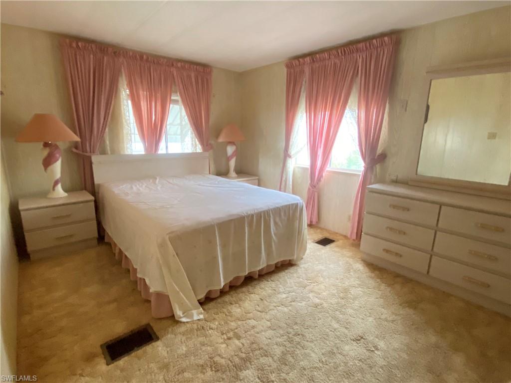 CARRIAGE VILLAGE - Residential