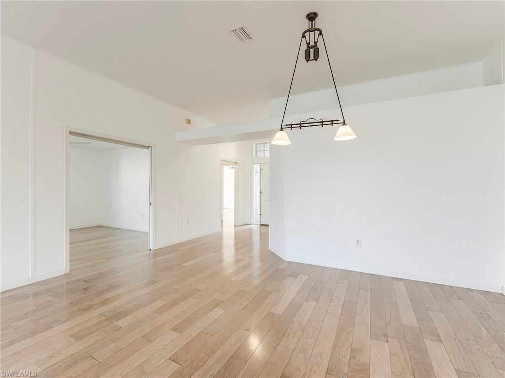 SILVER CREEK - Residential