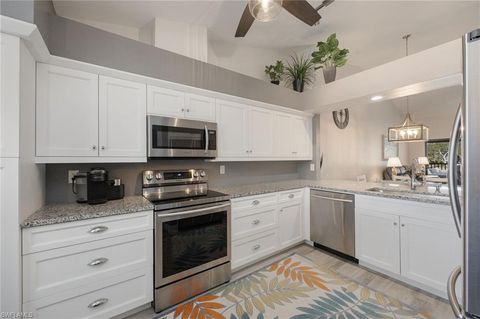 525 Lake Louise CIR 202 NAPLES FL 34110