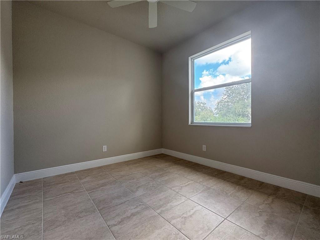 BANYAN VILLAGE - Residential