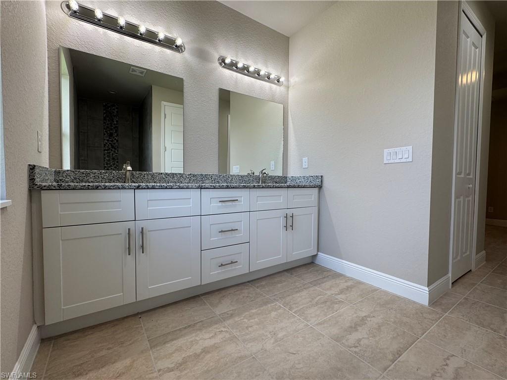 BANYAN VILLAGE - Residential