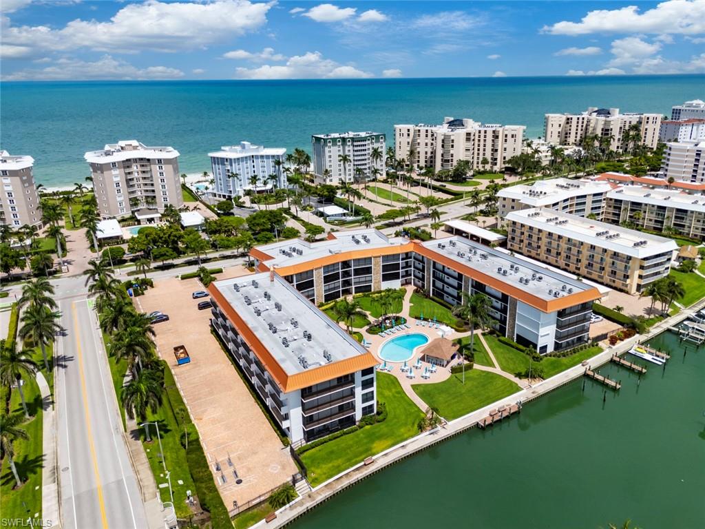 2900 Gulf Shore BLVD N 111