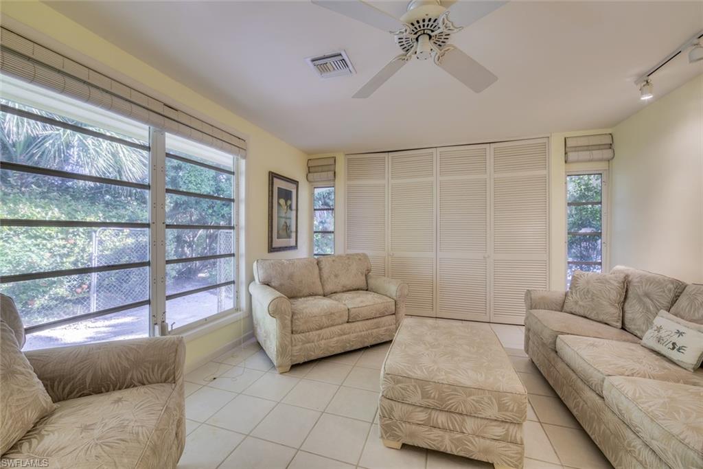 TICHENORS F H SILVER KING - Residential