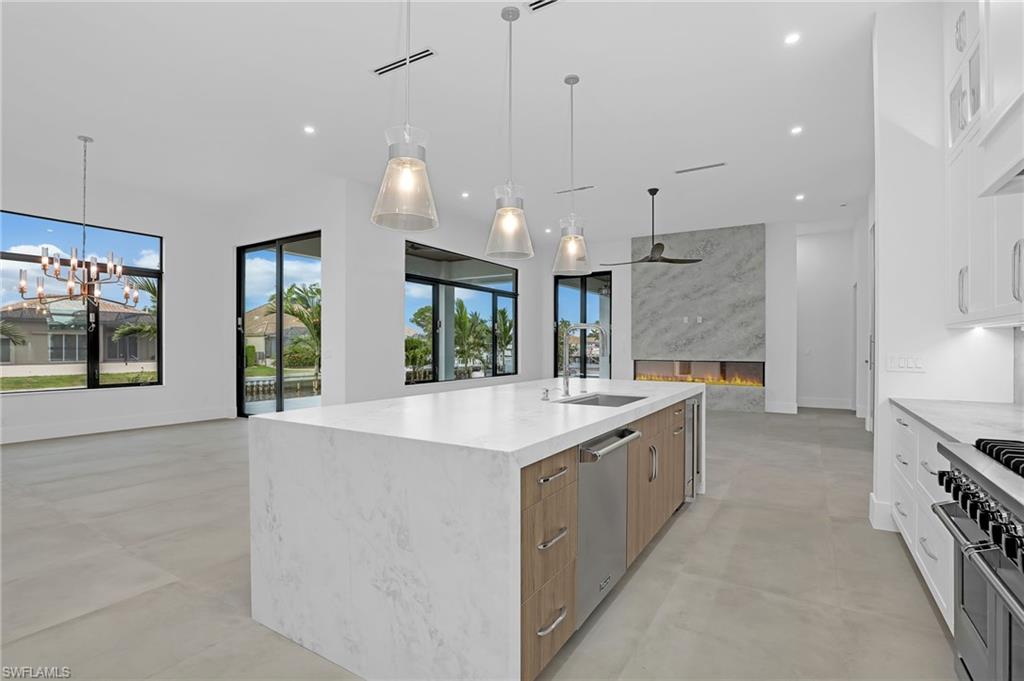 MARCO ISLAND - Residential