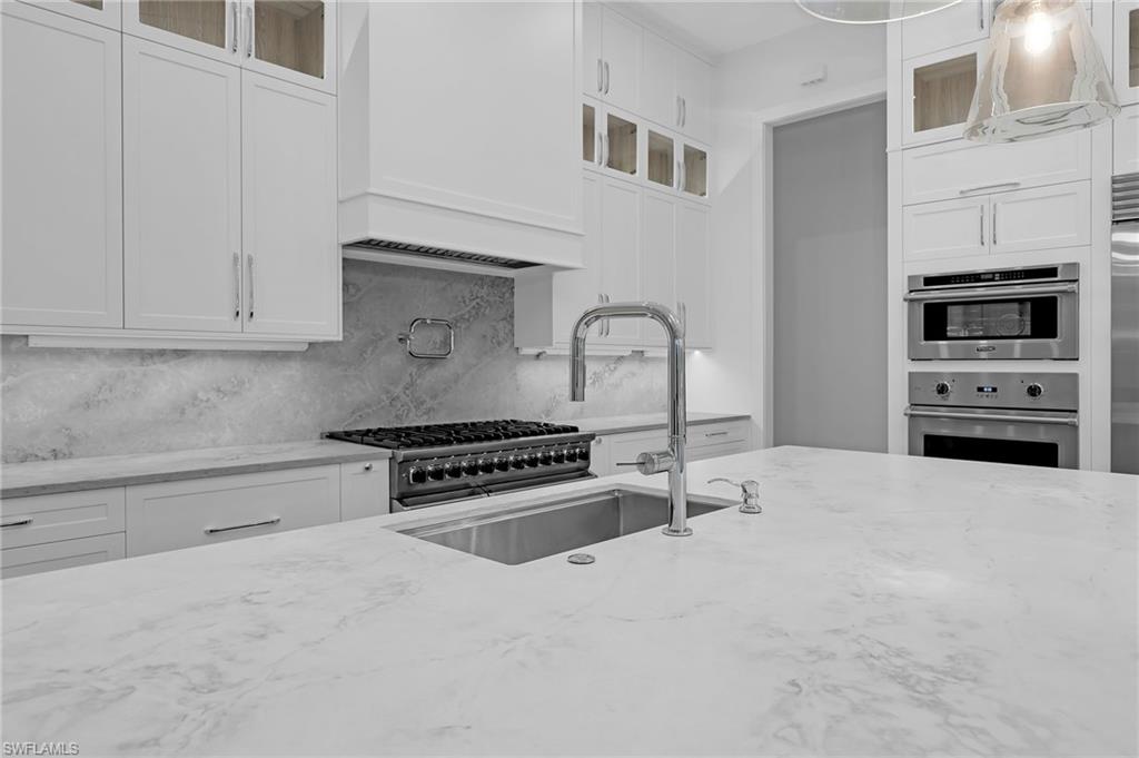 MARCO ISLAND - Residential