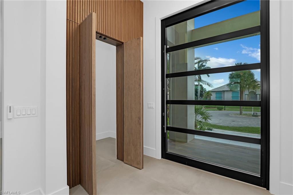 MARCO ISLAND - Residential