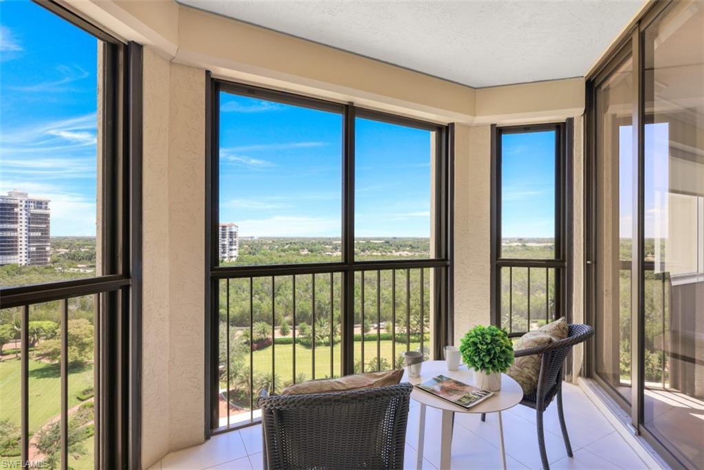 CARLYSLE AT BAY COLONY - Residential