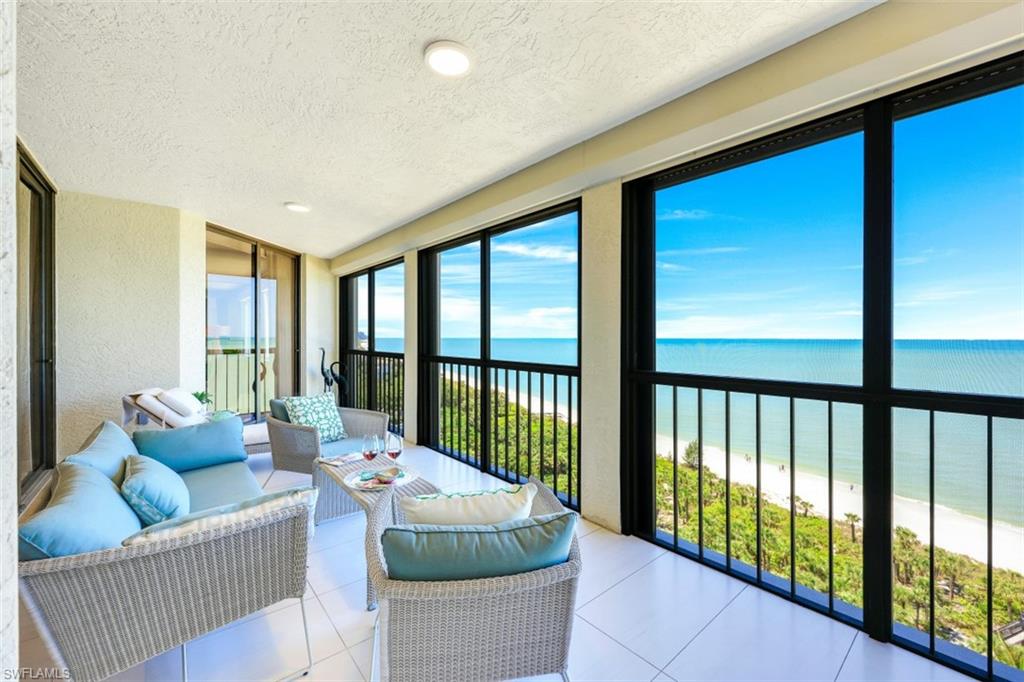 CARLYSLE AT BAY COLONY - Residential