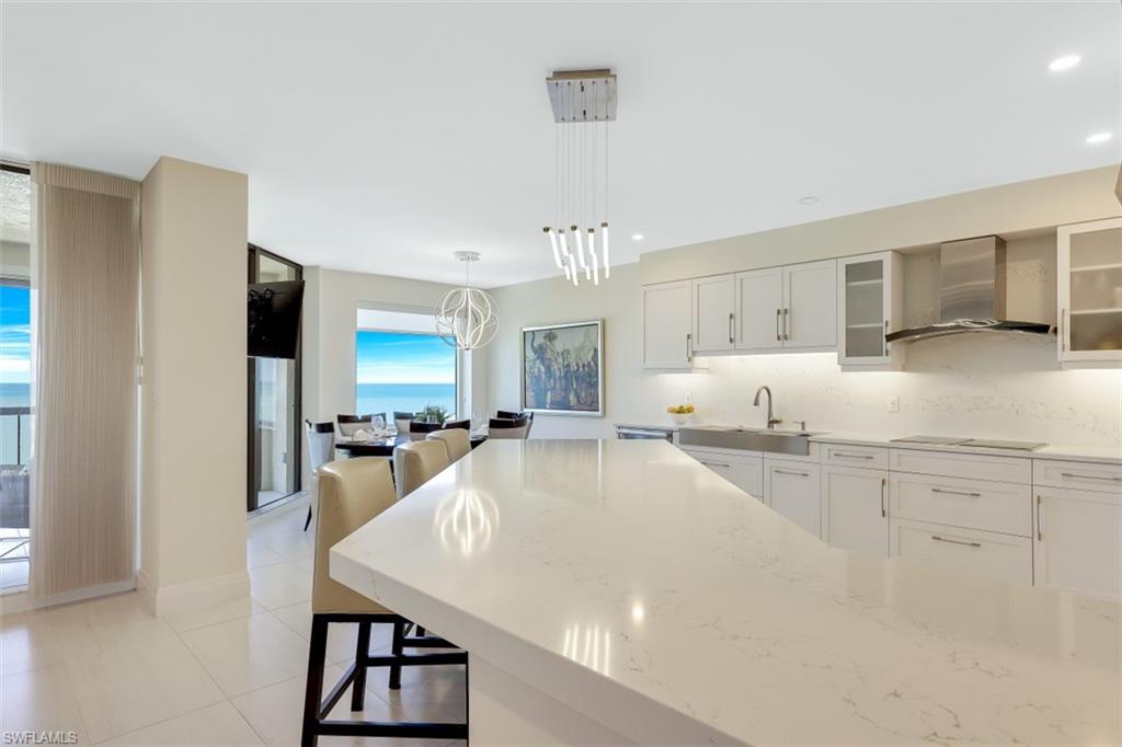 CARLYSLE AT BAY COLONY - Residential