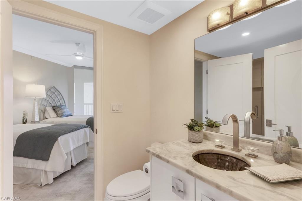 CARLYSLE AT BAY COLONY - Residential