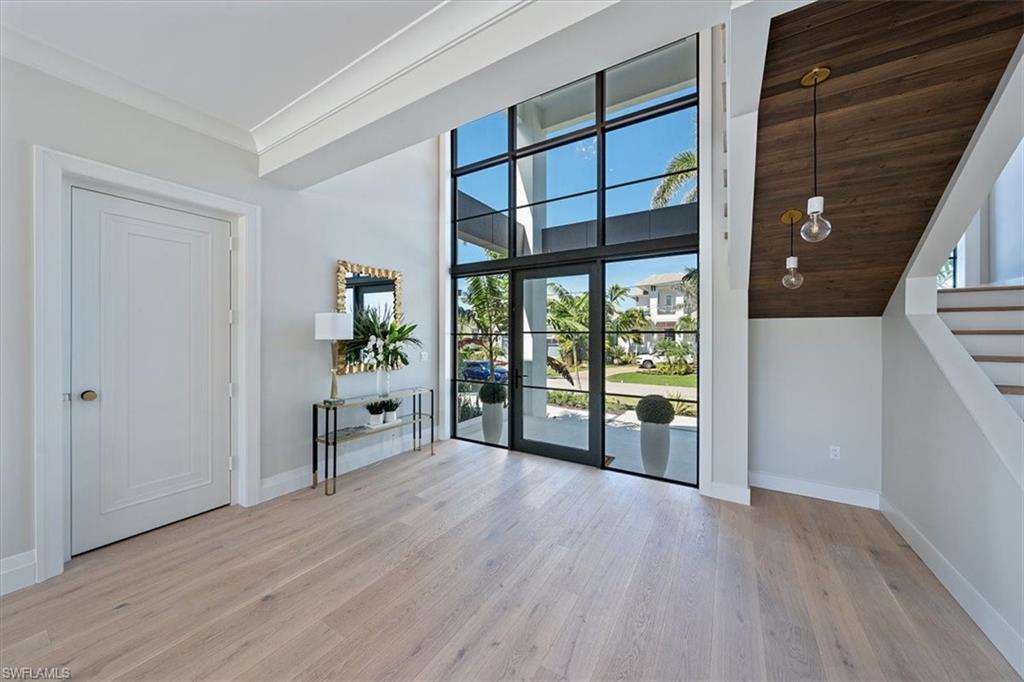 AQUALANE SHORES - Residential