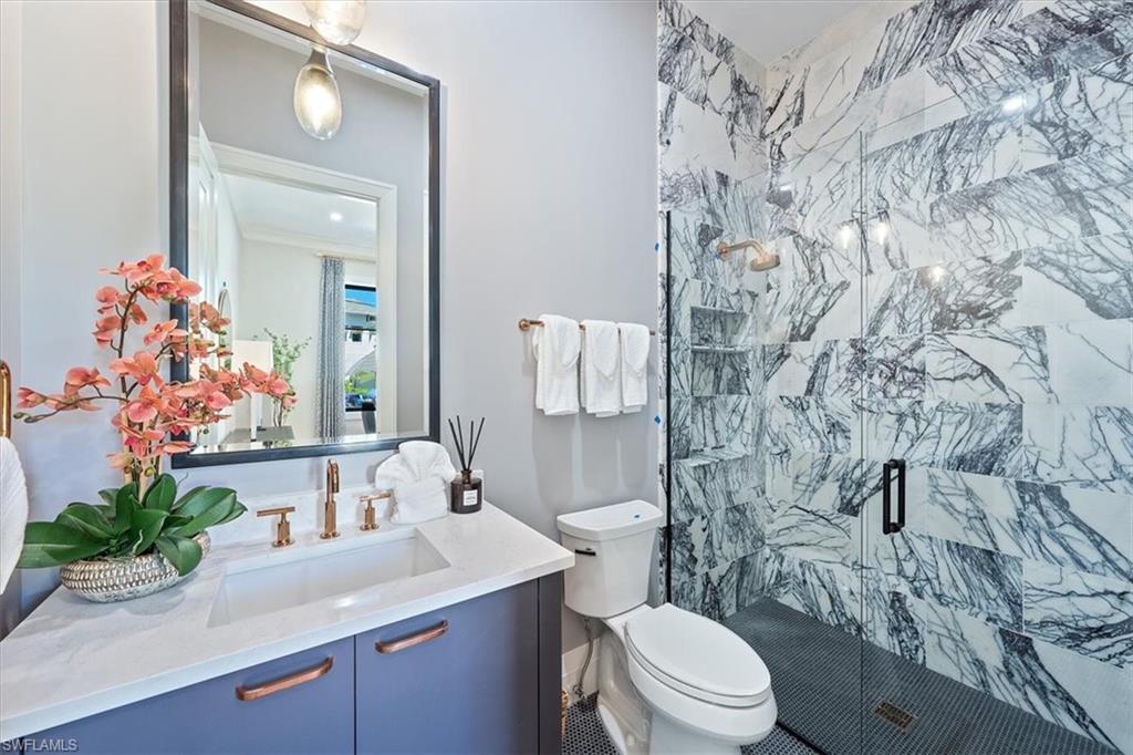 AQUALANE SHORES - Residential