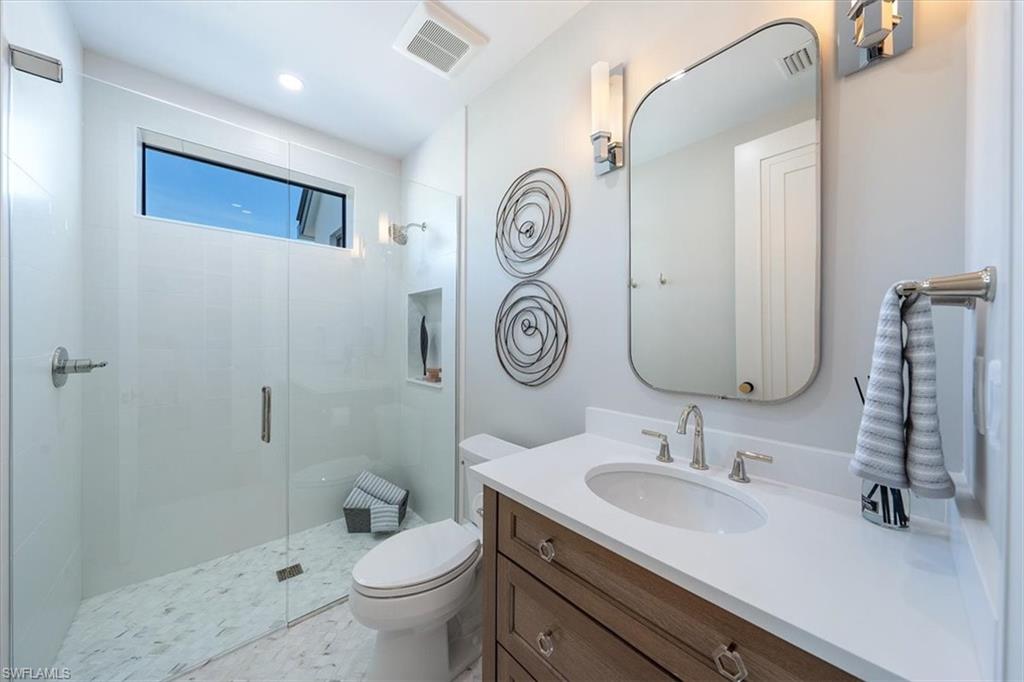 AQUALANE SHORES - Residential