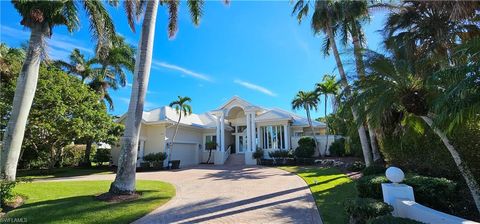 A home in NAPLES