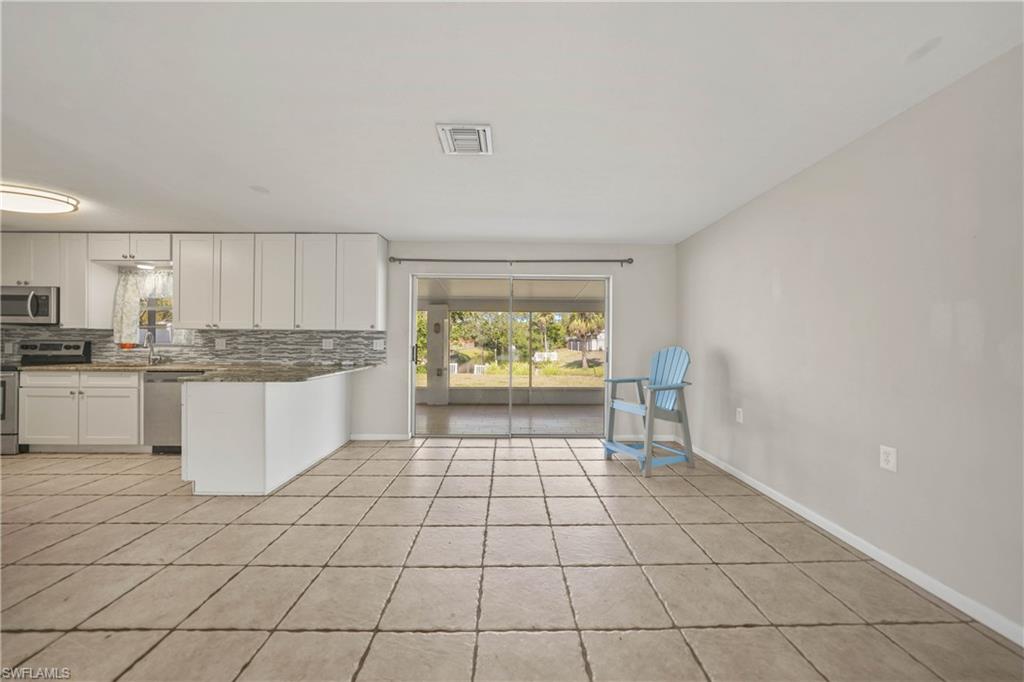 EDGEWATERS GARDENS - Residential