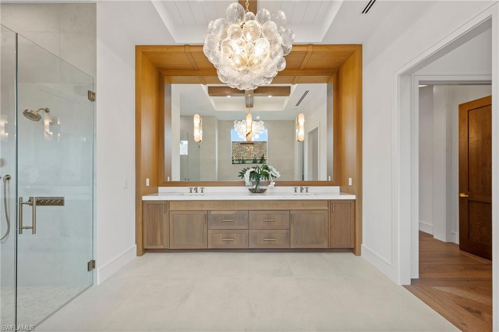 MOORINGS - Residential