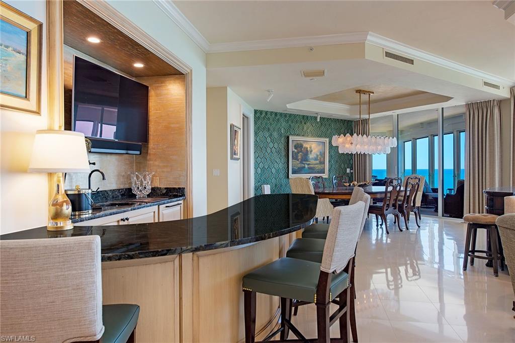 4351 Gulf Shore BLVD N 15S