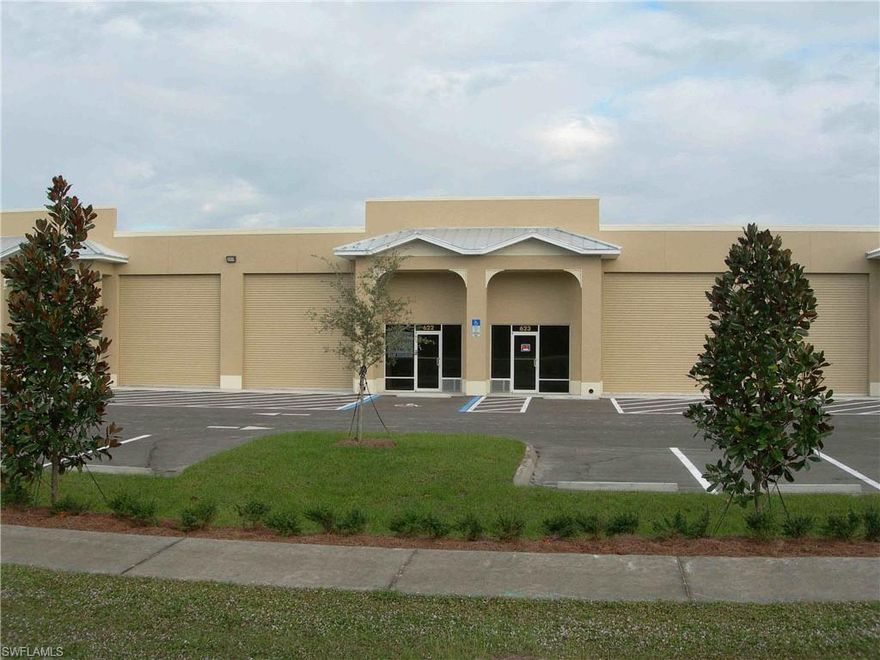 AIR CONDITIONED OFFICE, SECURITY SHUTTER ON OFFICE.
1500 TOTAL SQUARE FEET, APPROXIMATELY 1200 WAREHOUSE, AND 300 OFFICE WITH HANDICAP BATH.