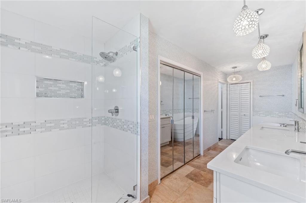 RIVER REACH - Residential