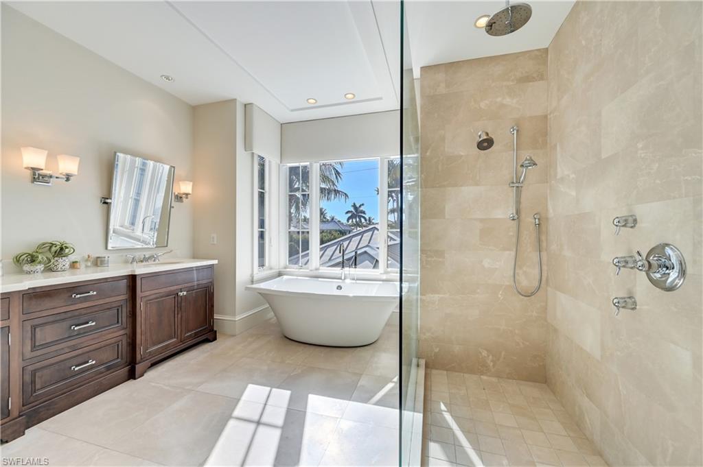 OLDE NAPLES - Residential