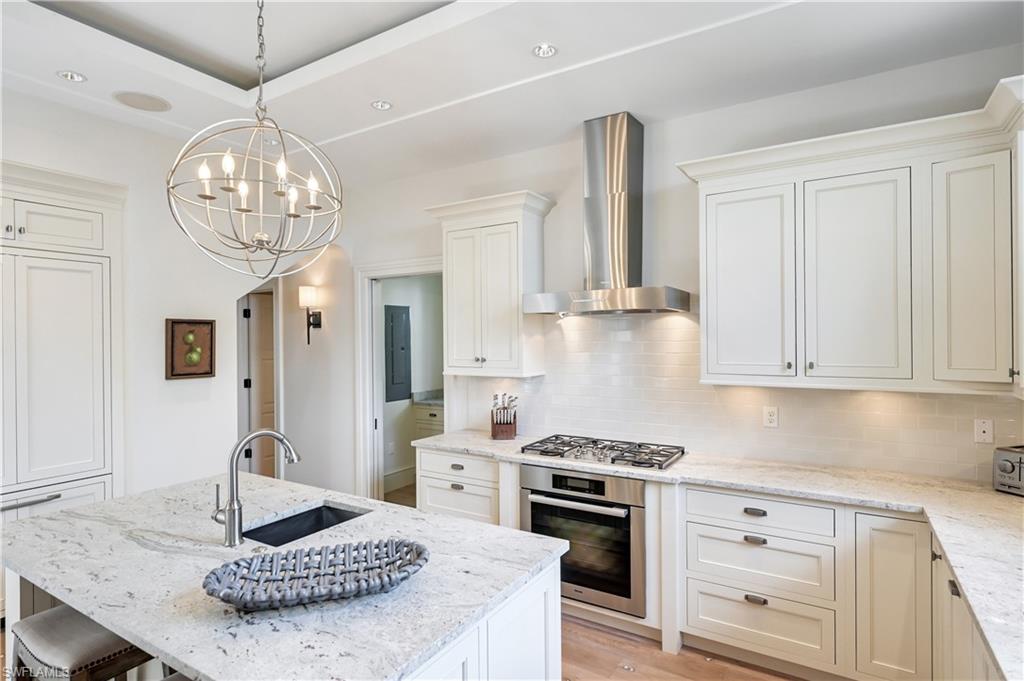 OLDE NAPLES - Residential