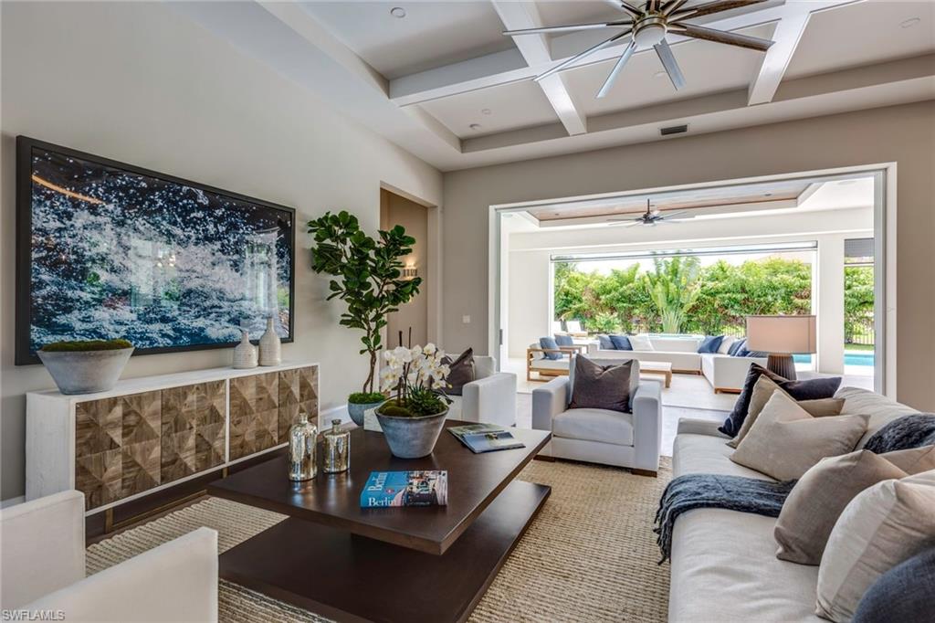 MOORINGS - Residential