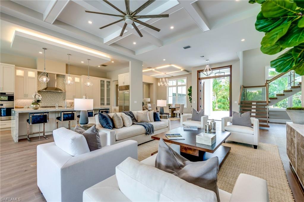 MOORINGS - Residential