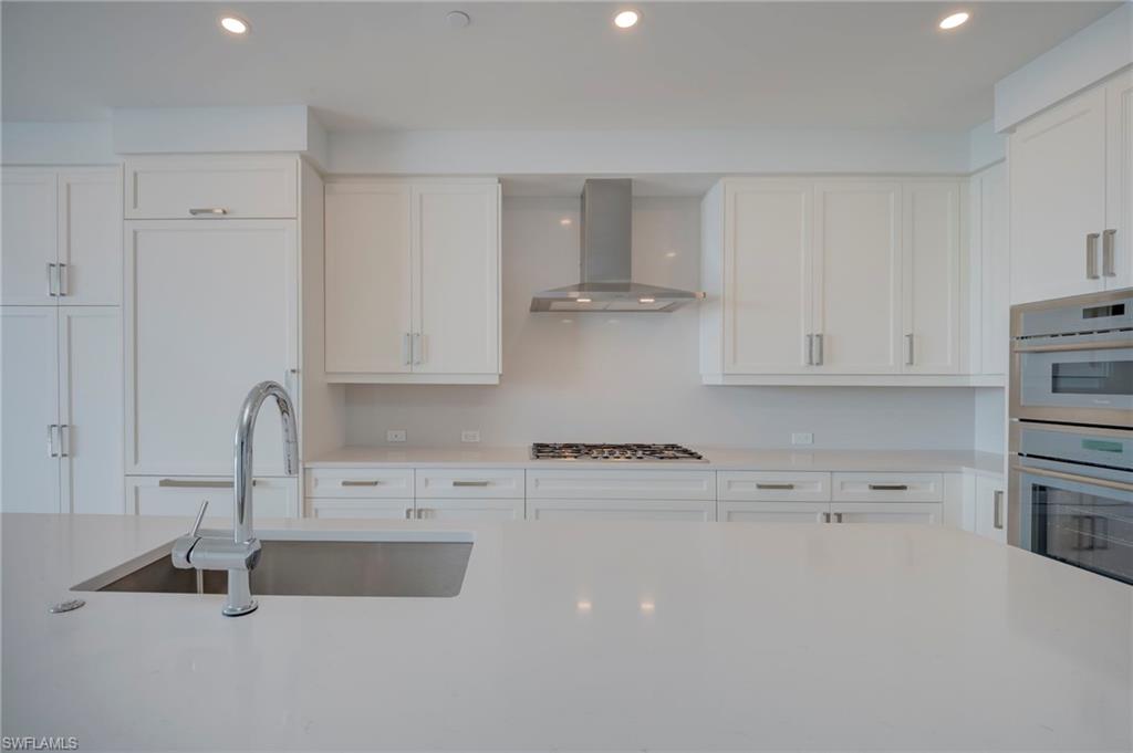 INFINITY AT THE COLONY - Residential