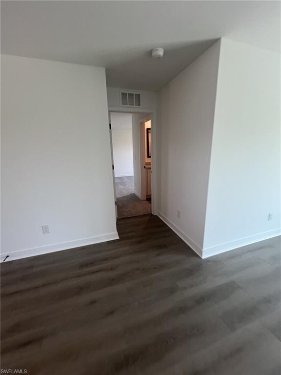 MIRROR LAKES - Residential