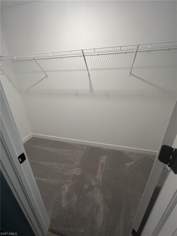 MIRROR LAKES - Residential