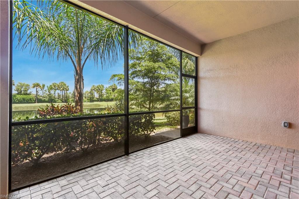 MARINA BAY - Residential