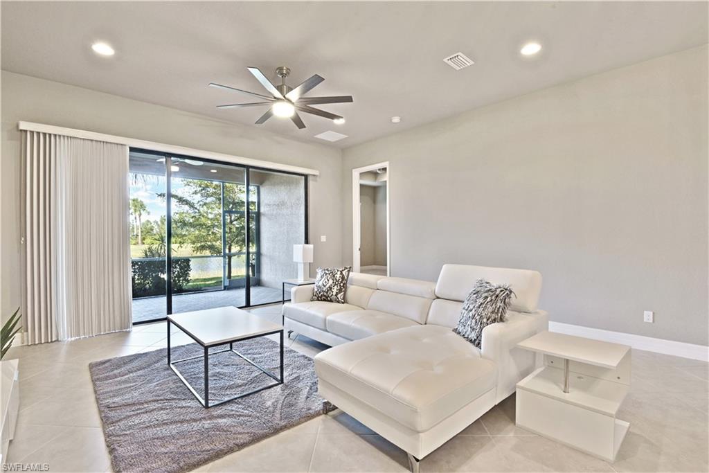 MARINA BAY - Residential