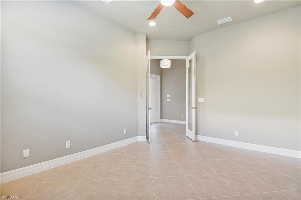 MARINA BAY - Residential